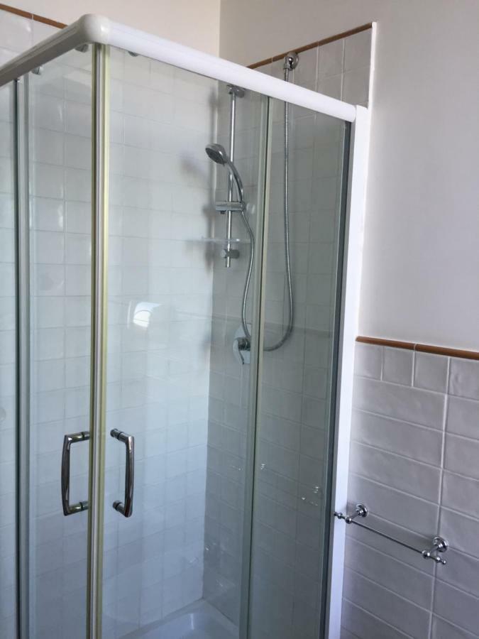 Fronte Al Porto Lejlighed Salerno Eksteriør billede